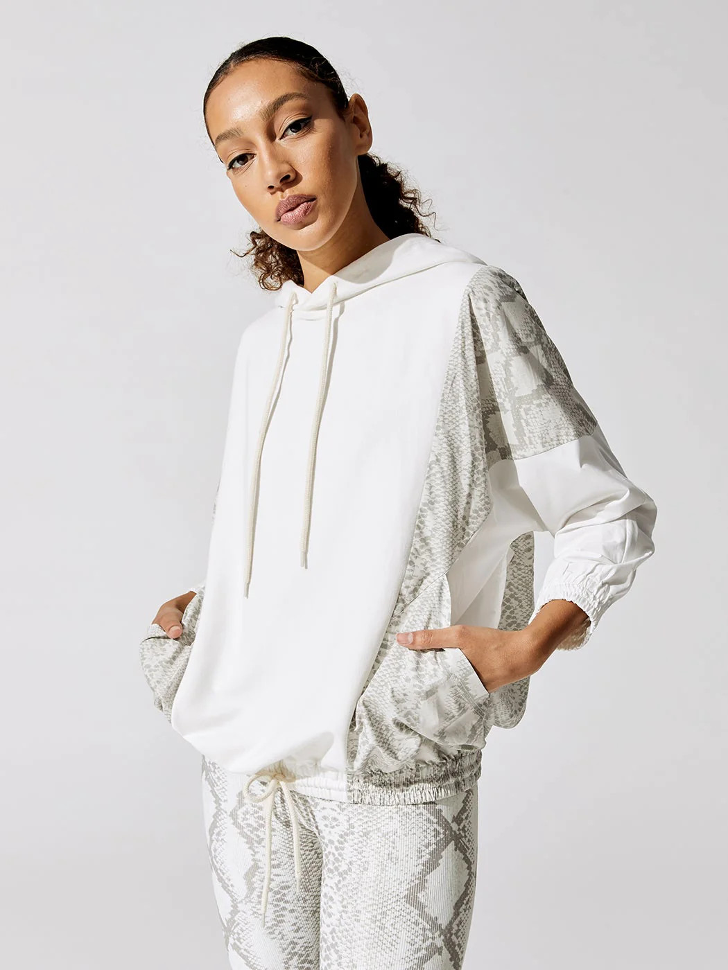 Stella Popover - Taupe Snake | Carbon38