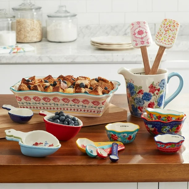 The Pioneer Woman Floral Medley 16-Piece Stoneware Bakeware Combo Set - Walmart.com | Walmart (US)