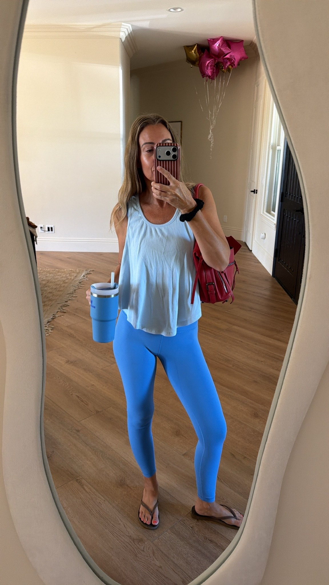 Today’s workout fit

Size XS in leggings + top