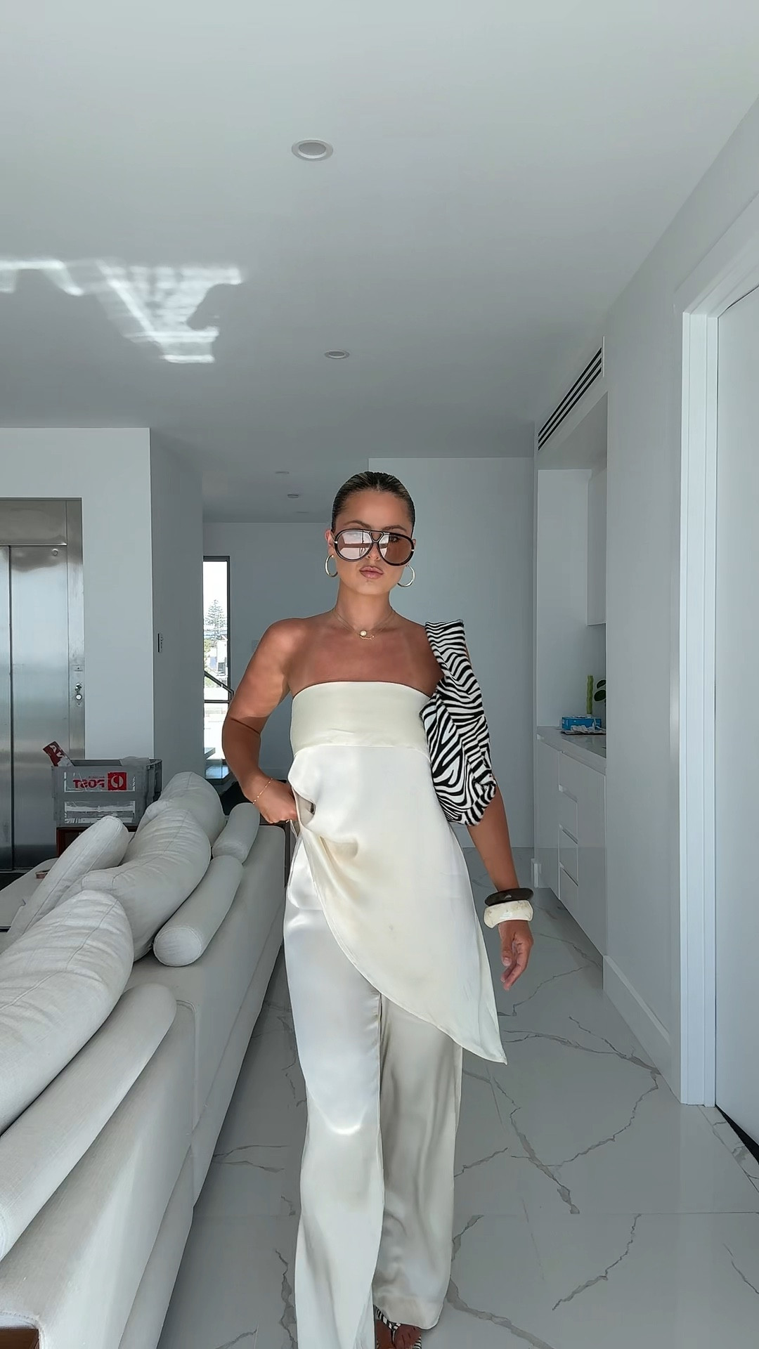 The most versatile co ord set from Dissh! Perfect for the Aus open! Wearing an Xs / 6 on both can easily size down in the pants especially! Also Comes in chocolate brown and black too. #dissh #coordset #summeroutfit

#LTKdatenight #LTKaustralia #LTKsummer