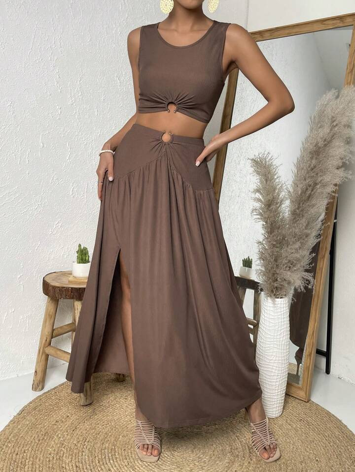 SHEIN VCAY Solid Ruched Detail Tank Top & Split Thigh Skirt | SHEIN