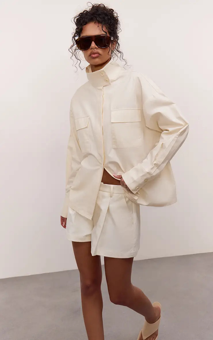 Cream Woven Balloon Style Tailored Short | PrettyLittleThing US