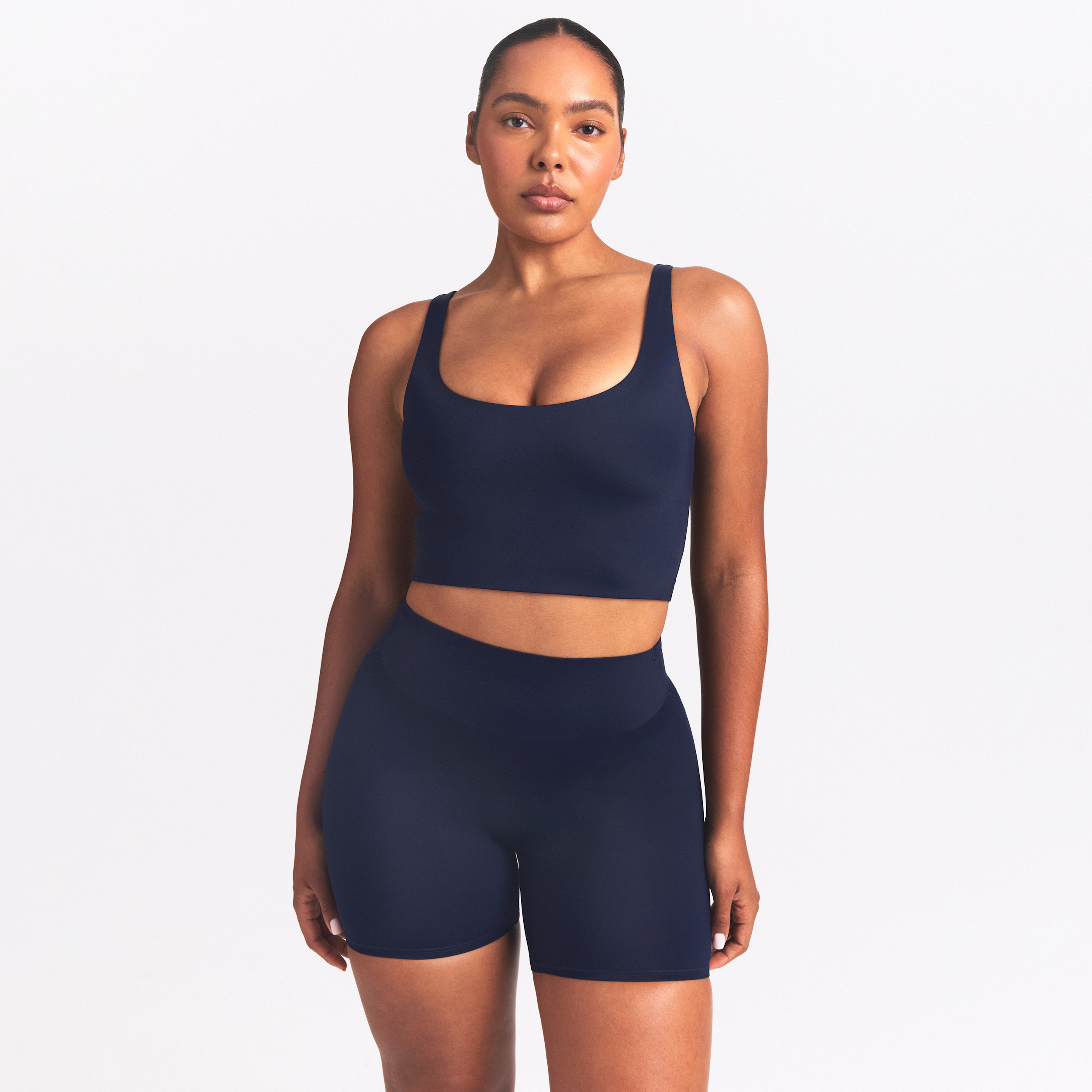 Nike Women's SKIMS Shine Scoop-Neck Bra Top in Blue | BRSPT5149W-NVY | Nike (US)