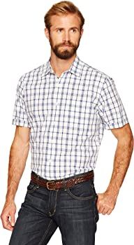 Amazon Essentials Men's Regular-Fit Short-Sleeve Poplin Shirt | Amazon (US)