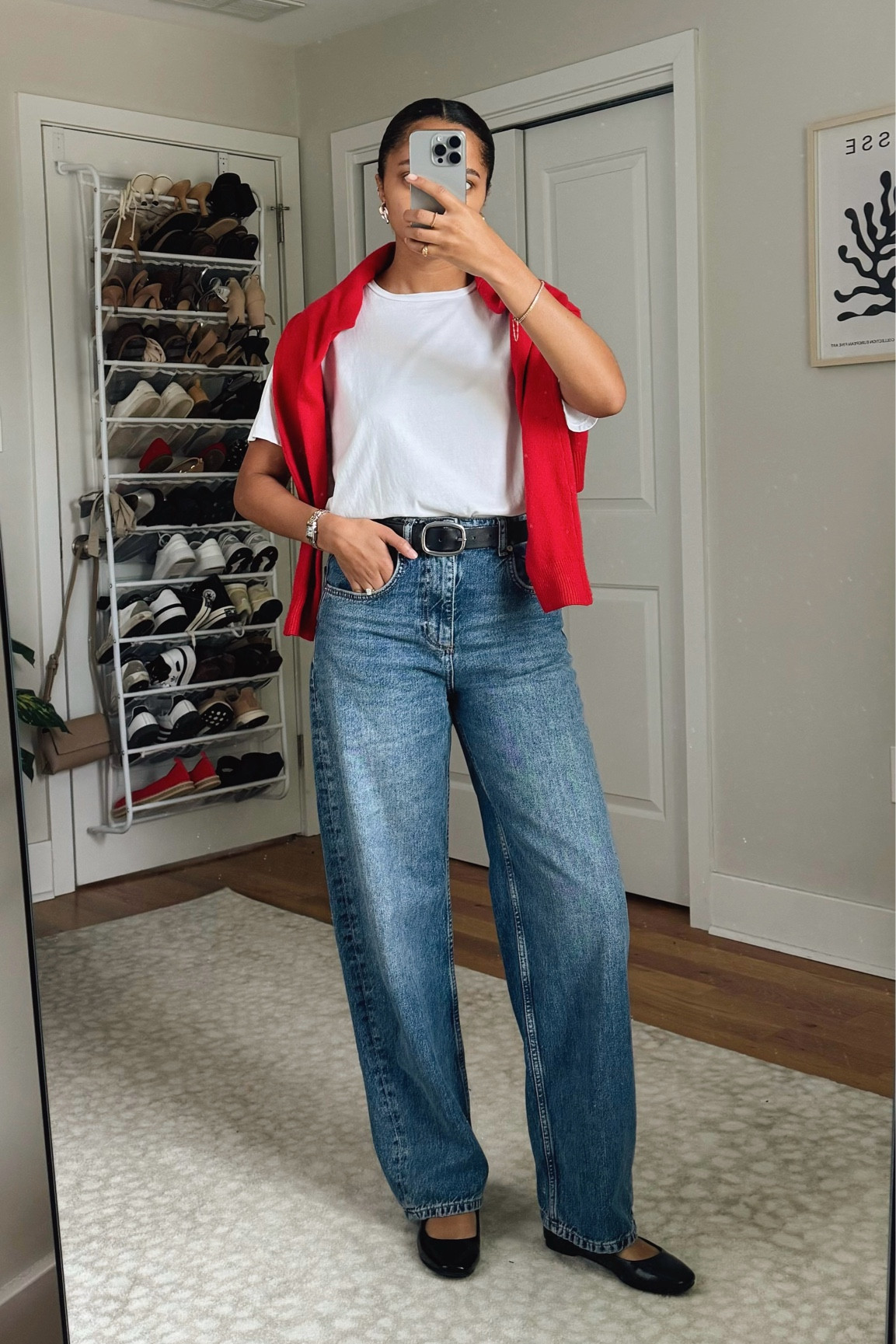 Casual work outfit, spring outfit, white t shirt, balloon jeans, ballet flats


outfit inspo, spring outfits, summer outfits, outfit rotation, outfit check, ootd, style inspo, pinterest inspired, personal style, high low fashion, chic style,

#LTKFindsUnder50 #LTKFindsUnder100 #LTKSaleAlert