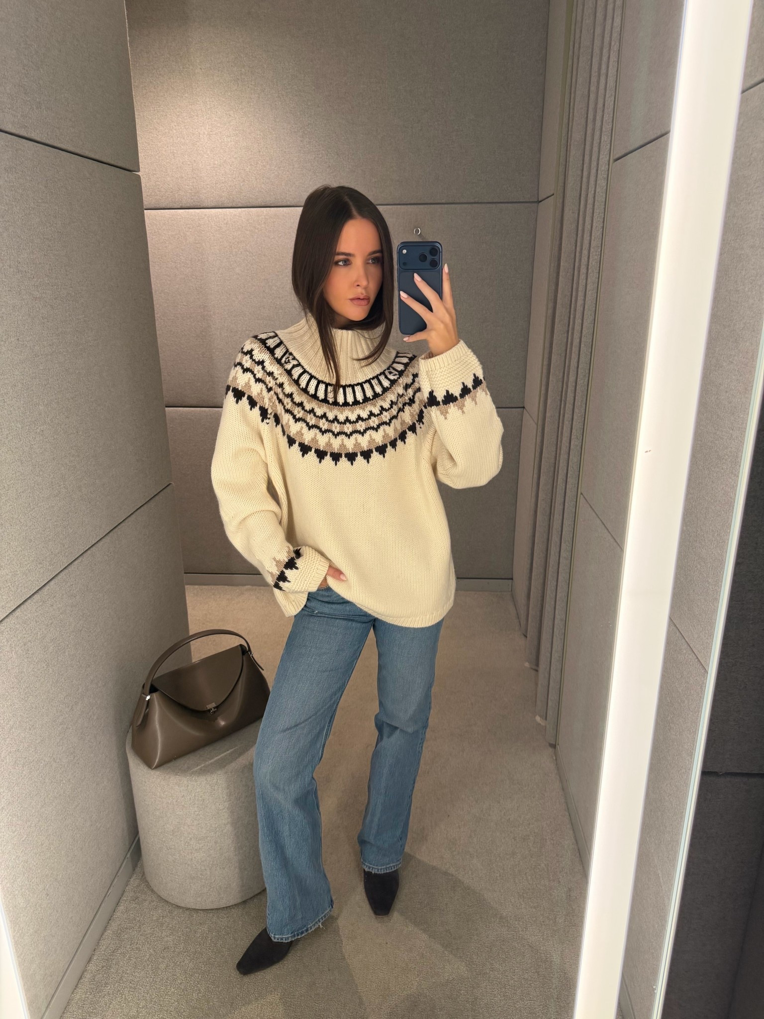 The perfect winter knit 🫶🏼

#LTKwinter #LTKeurope #LTKluxury