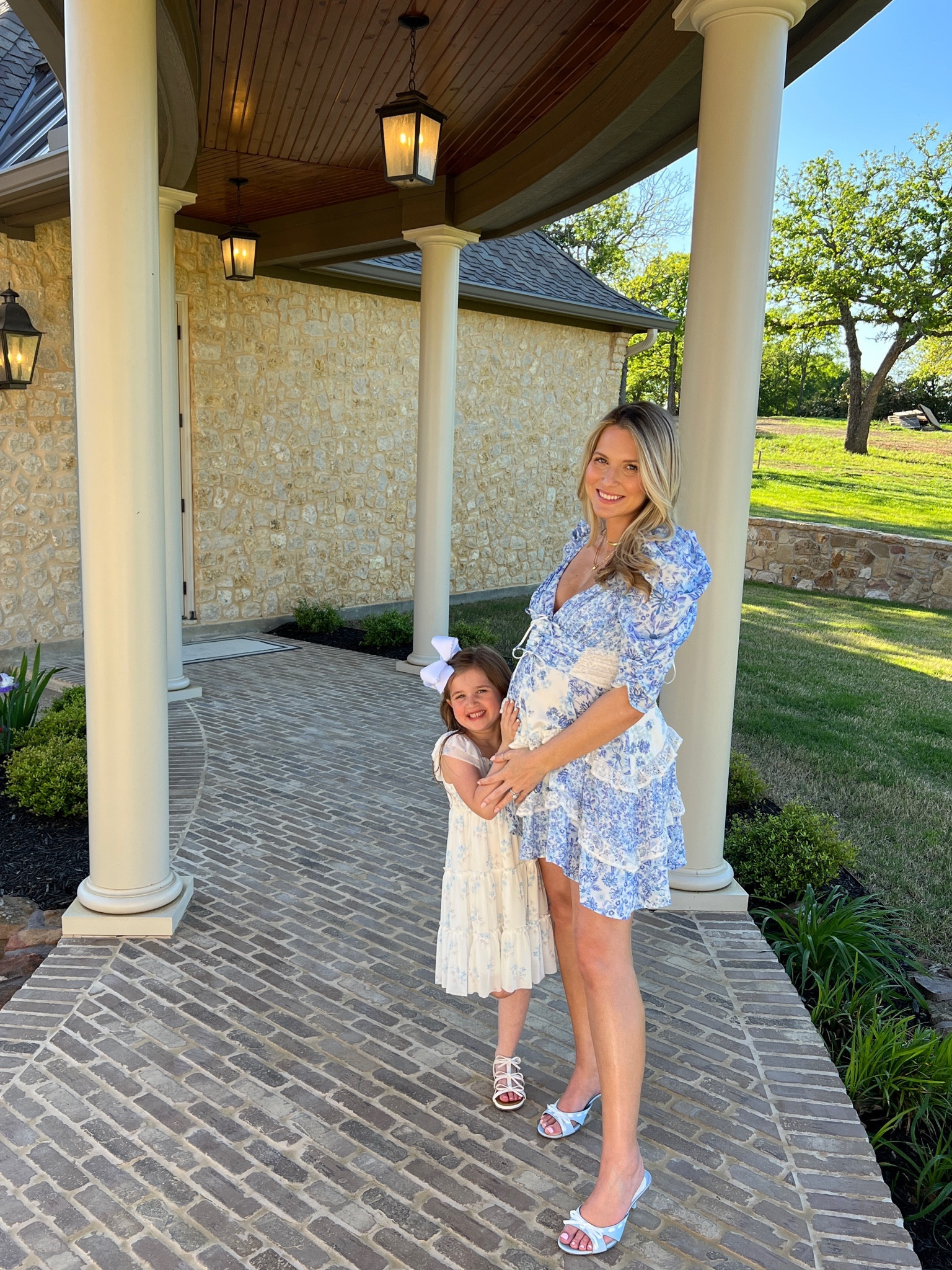 Baby shower dress💙 


Boy baby shower dress
Bump friendly
Bump dress
For love and lemons
Revolve ambassador
Dainty blue heels
Something blue heels 
Heels with bow
Bumpfit
White and blue dress
White and blue baby shower dress
Floral baby shower dress
Mini dress bump friendly 

#LTKshoecrush #LTKbump