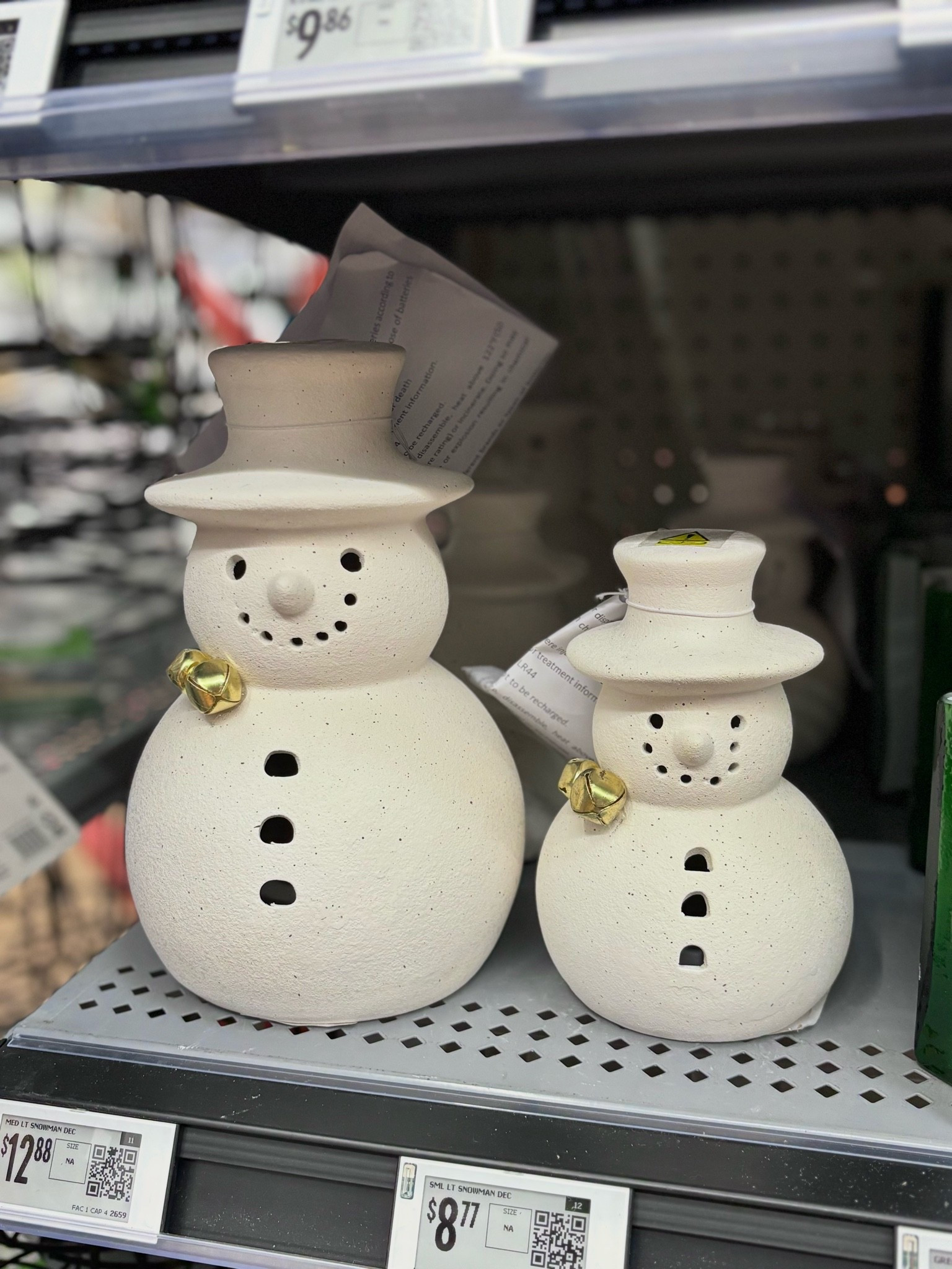 How adorable are these PB look for less snowman from @Walmart?  They even light up and are only $8 and $12 each!

#LTKSeasonal #LTKHome