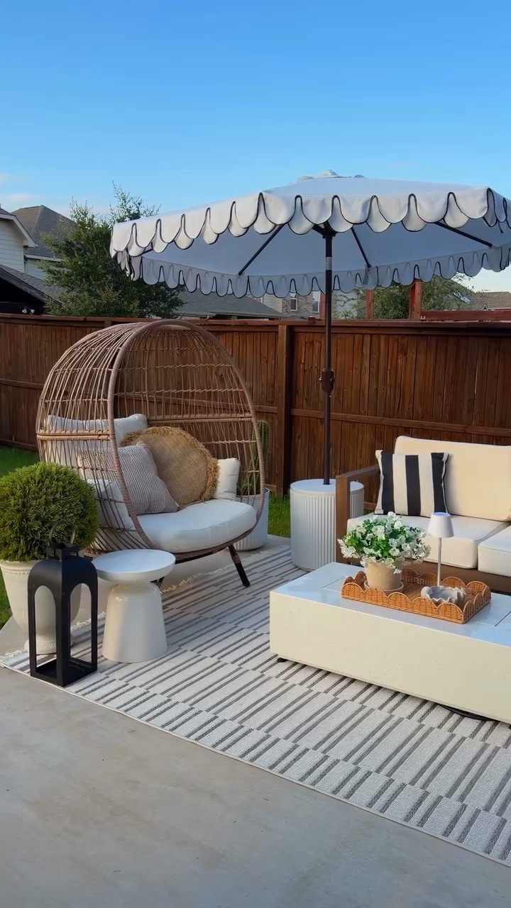 The best part is this design is on sale ☀️ 

Adding this new @loloirugs outdoor rug instantly made the whole space feel fresh and pulled together. The pattern is timeless, it’s durable enough for outdoor living, and it completely changed the look without changing the furniture.

#loloipartner #primedaydeals #amazonhome #patiodecor #amberlewisxloloi

#LTKHome #LTKSaleAlert