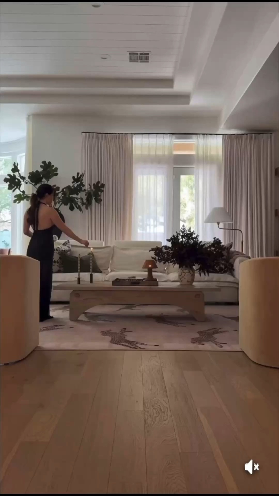 Code JILLH15 for 15% off the rug

#LTKmomlife #LTKHome #LTKdayinmylife
