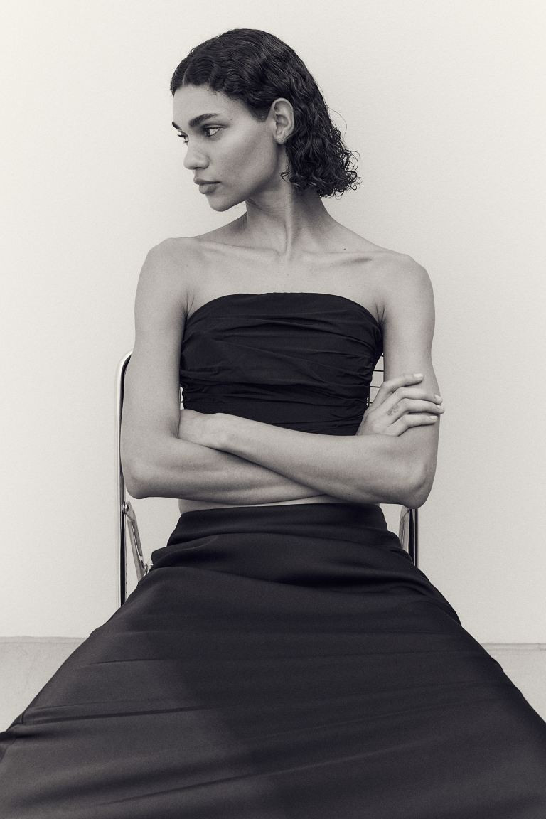 Pleated bandeau top | H&M (UK, MY, IN, SG, PH, TW, HK)