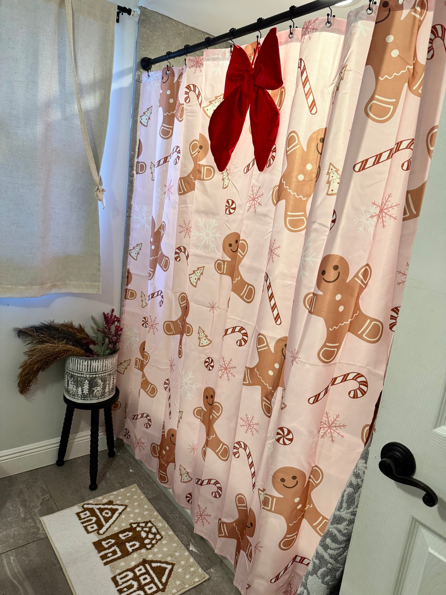 Christmas bathroom, gingerbread shower curtain, Christmas shower curtain, gingerbread bathroom rug, Christmas decor 

#LTKStyleTip #LTKHoliday #LTKHome