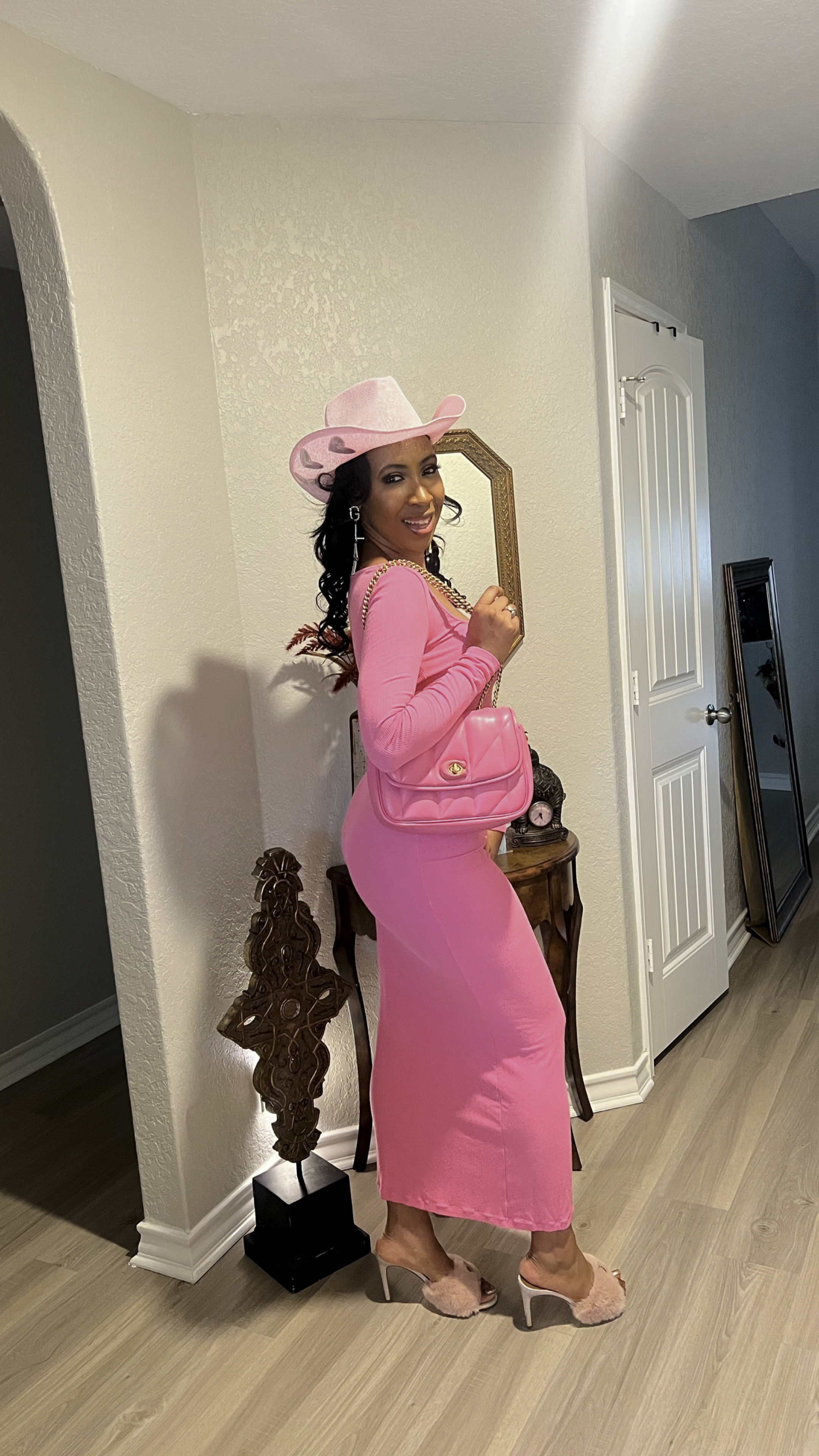 Channeling my inner pink cowgirl vibes today! 💕 From the pink cowboy hat to the matching Coach bag, I'm taking the Wild West by storm... in style! 🤠✨ 💋

#PinkCowgirl #FierceAndFabulous #dress 

#LTKover40 #LTKshoecrush #LTKstyletip