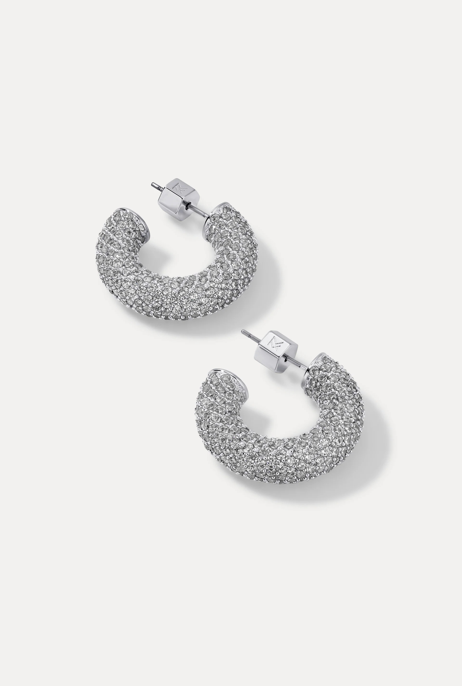 Dolly Hoops | Miranda Frye Inc.