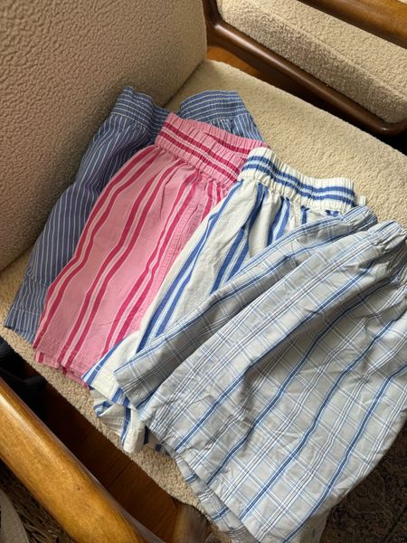 Boxer briefs I tried on:
Gap: just right ( width and fit) wore a medium
Free people: little baggier on leg. Love the colors. Size small
Target men’s: more fitted but so comfy. Size medium 

Boxer short trend, spring trends 

#LTKSeasonal #LTKfindsunder50