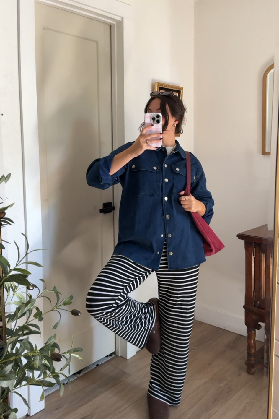 cozy wfh outfit, love this denim top from Sezane (on sale!! wearing size 4) paired with these new striped pants from Amazon (size small)! so “fall-coded” 🎧✨


fall outfits, fall ootd, fall fashion, denim jacket, denim top, dark denim, jean jacket, lounge pants, Birkenstock clogs, suede bag, suede tote, amazon fashion 

#LTKFindsUnder50 #LTKSaleAlert #LTKSeasonal