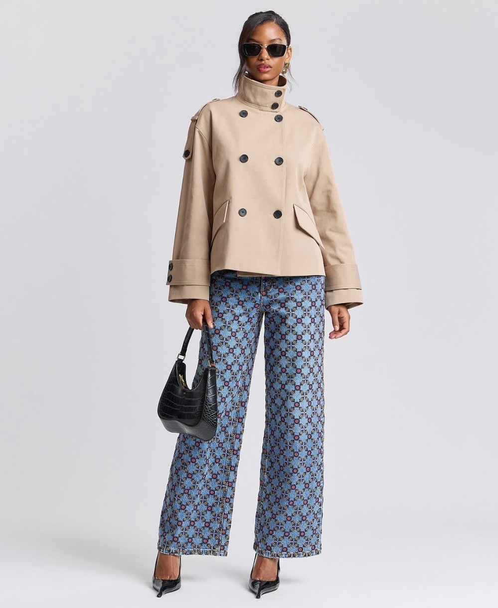 New! Avec Les Filles Women's Double-Breasted Short Trench Coat 






@Macy's 
Fall fashion, fall outfit

#LTKootd #LTKOver40 #LTKMidsize