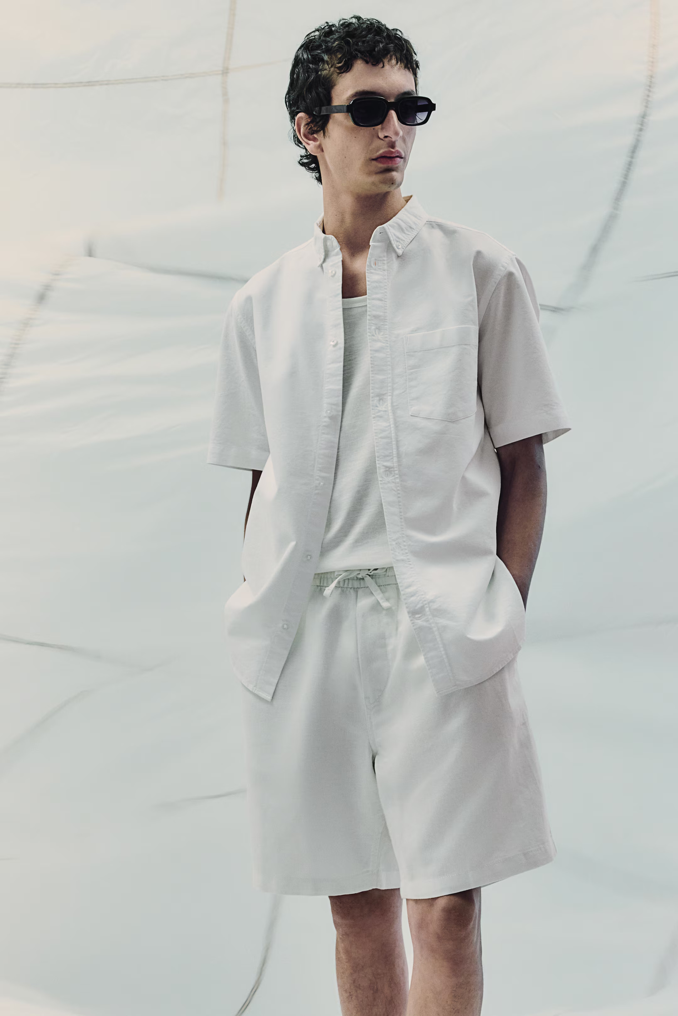Regular Fit Short-sleeved Oxford Shirt | H&M (US + CA)