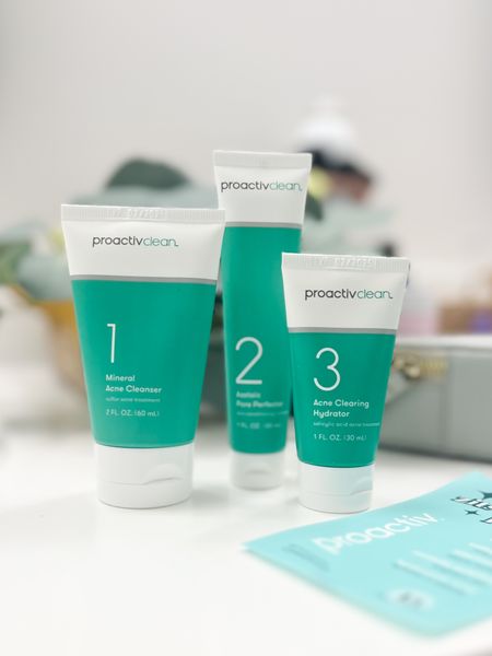 90 SECOND SKINCARE ROUTINE

[#AD] Are you a busy mon who struggles with occasional breakouts ( hello hormones), have sensitive skin and zero time for a skincare routine?  

This set from @proactiv, available at @Target is your answer!!!

It has 3 quick & easy steps and takes under 90 seconds! This makes it so easy to stick to and incorporate into your busy life.

Step One - Cleanse.
Wash away excess dirt and oil with mineral based sulfur

Step 2 - Refine 
Help improve the look of uneven skin with azelaic acid

Step 3 - 
Hydrate skin and keep it clear with salicylic acid.

These products are formulated without Parabens, Sulfates and Fragrance and this budget friendly set is available at Target and will have your skin in tip-top shape in no time.
 #Target #Targetpartner #myproactivjourney #myproactiv 
 #onmyproactivjourney #proactiv







#LTKover40 #LTKbeauty #LTKxTarget