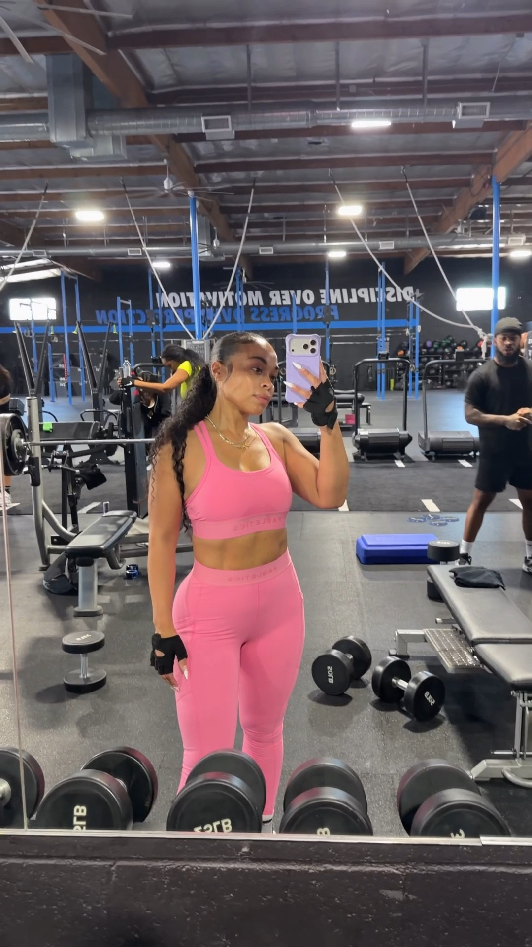 Loving this pink Fabletics set 💕

#LTKfitnessgoals #LTKootd