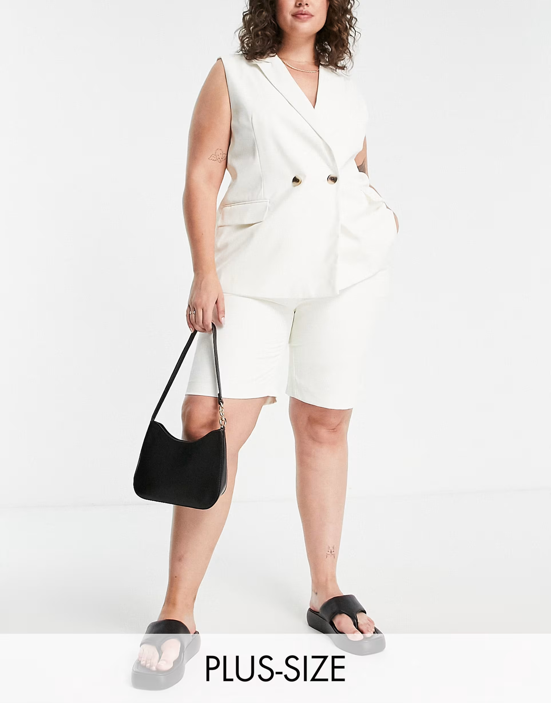 Pieces Curve tailored city shorts in cream - part of a set | ASOS (Global)