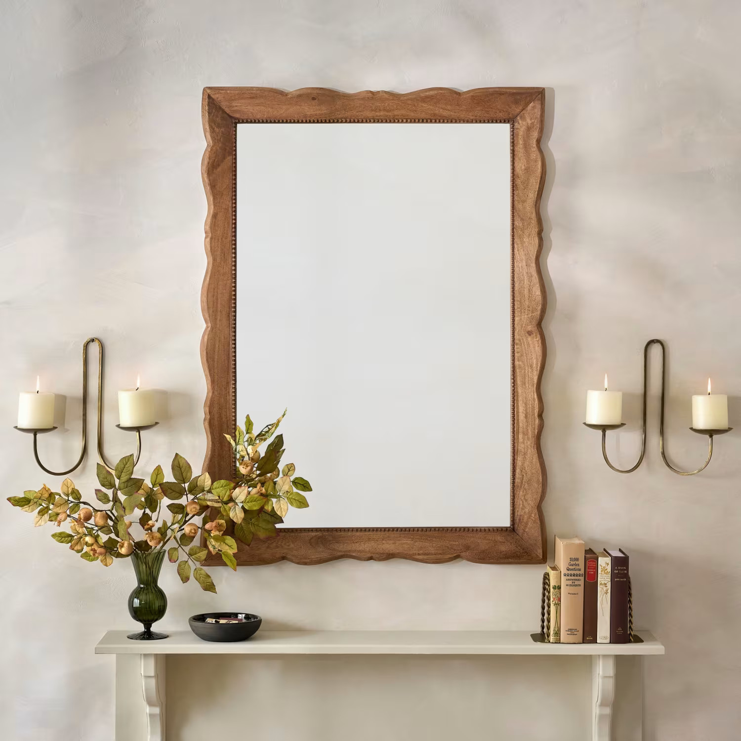 Lucy Mantle Mirror | Magnolia