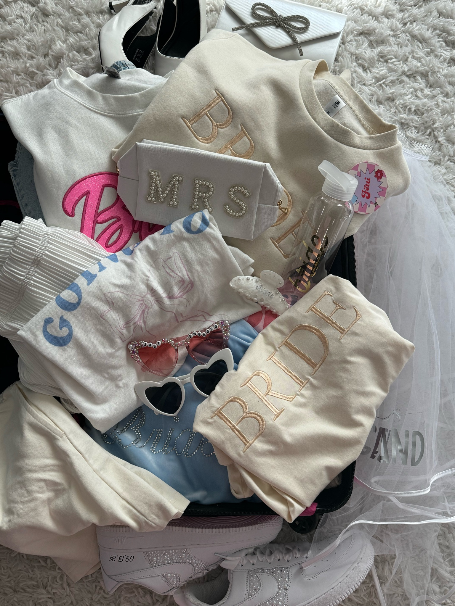 Wedding day packing 🫶💍💖✨

#LTKWedding #LTKShoeCrush