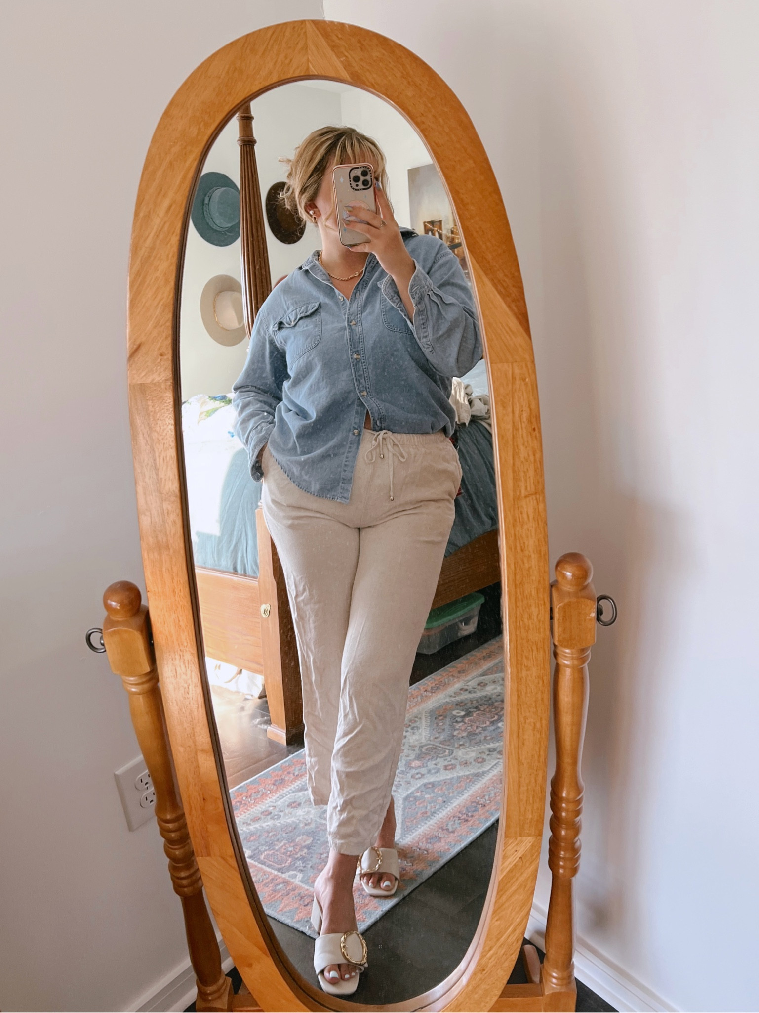 Incorporating long sleeves for Summer > Fall transitional outfits for the office 

#LTKSeasonal #LTKMidsize #LTKWorkwear