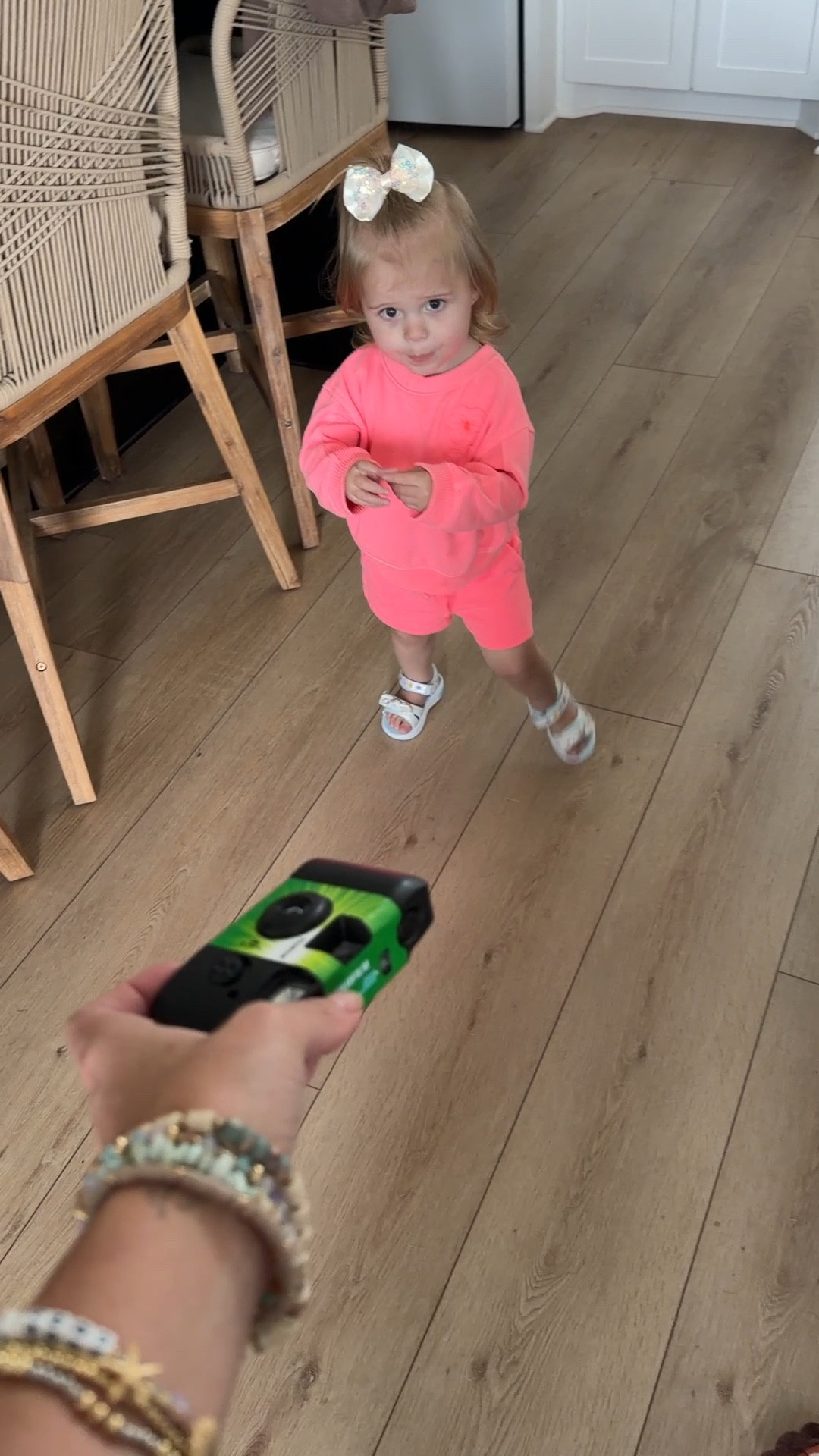 She’s obviously obsessed with her new shoes! New stride rite Mrs. Rachel toddler shoes!!! They light up too 🙌🏼🩷 #striderite #toddlershoes