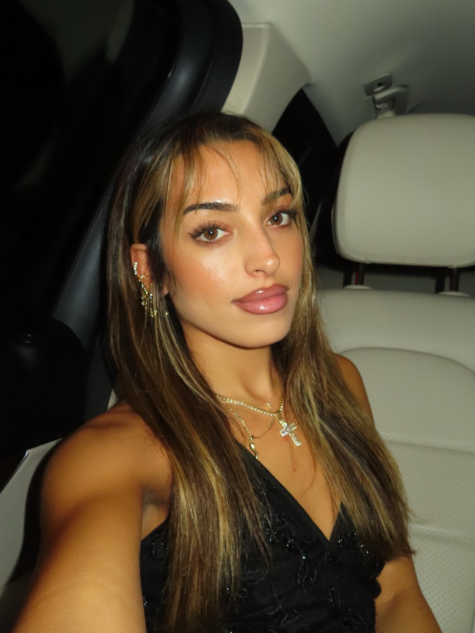Night out makeup look and cute outfit 

#LTKStyleTip
