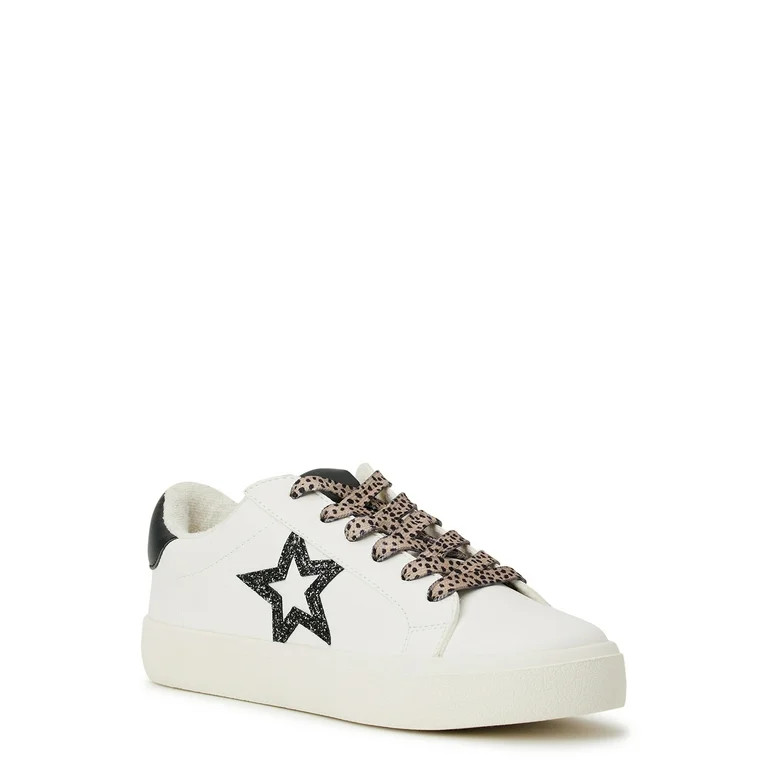 No Boundaries Women`s Casual Low Star Sneaker | Walmart (US)