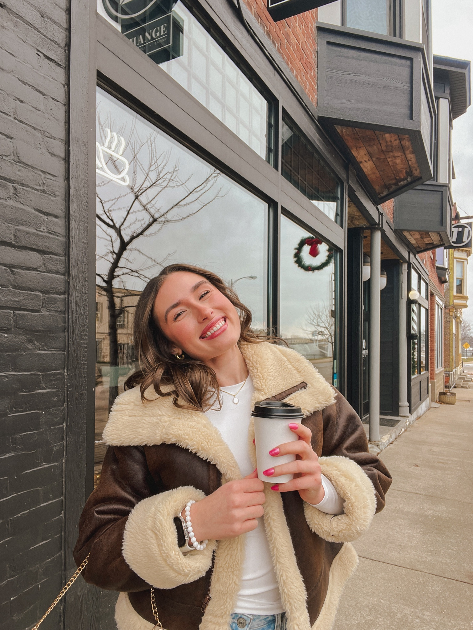 winter casual coffee date outfit ❤️

•Scoop faux suede cropped bomber jacket with faux Sherpa lining size S

•PUMIEY women’s double lined long sleeve size S

•Abercrombie curve love high rise relaxed jeans size 26 L in light#LTKGiftGuide 

#LTKSpringSale #LTKstyletip #LTKfindsunder50
