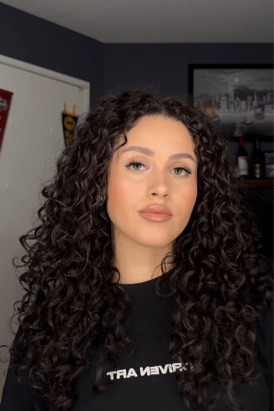 UPDATED CURL ROUTINE! 💗

here are my current fav products to use:

@olaplex no. 4 & 5 shampoo & conditioner 🌸
@amikahair the kure hair repair mask 🤍
@marcanthonyhair coconut shea leave-in conditioner ✨
@bouncecurl avocado & rose oil clump and define cream ➰
@bouncecurl light hold gel 🪽
@bouncecurl curl define brush ❤️
@k18 molecular hair repair oil 💕

