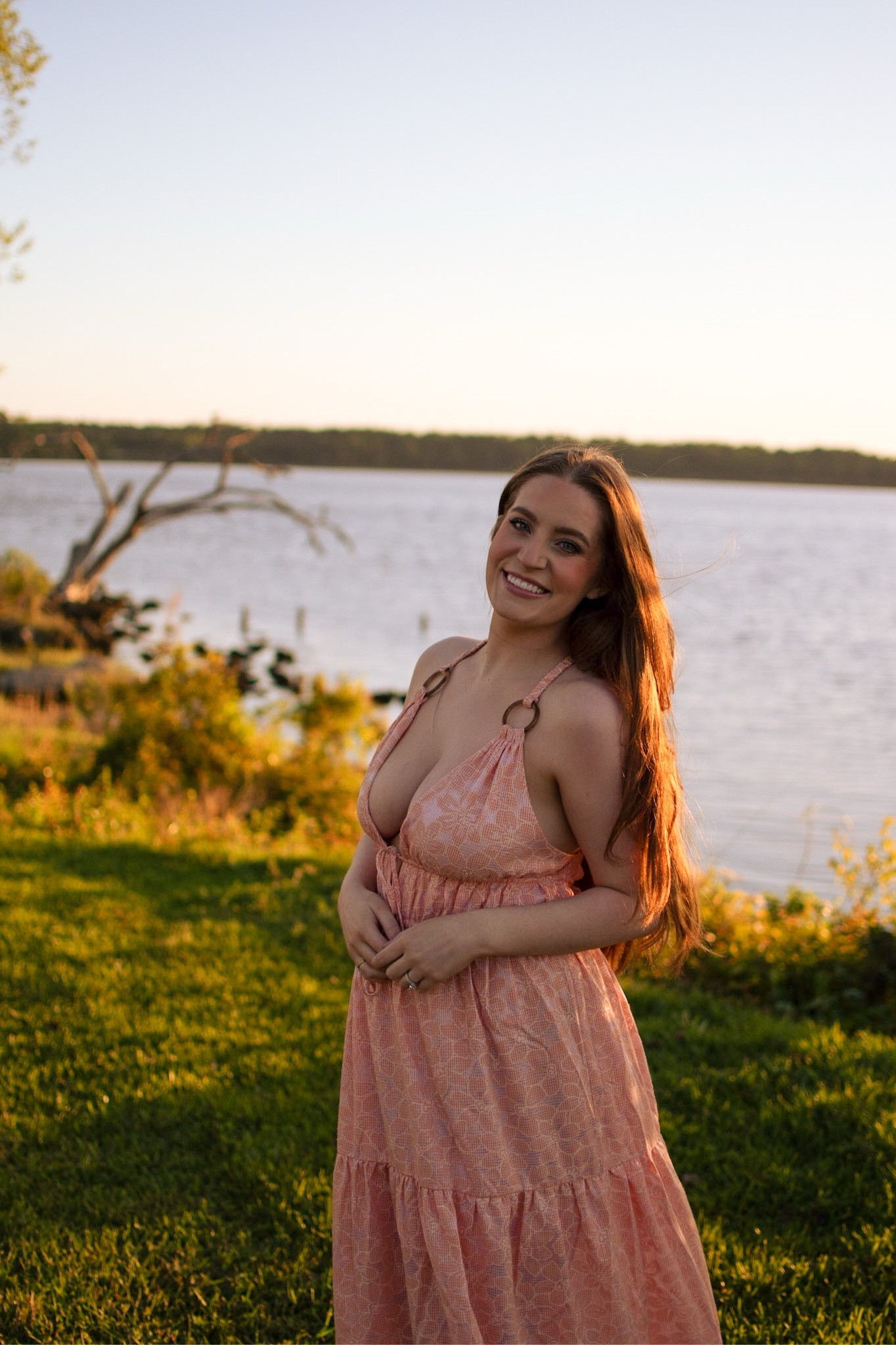 It’s officially sundress season 💐💗 I’m LOVING this Revolve floral maxi dress. It would also be perfect for the beach or make a great vacation outfit 🏝️


#LTKstyletip #LTKSeasonal #LTKcurves