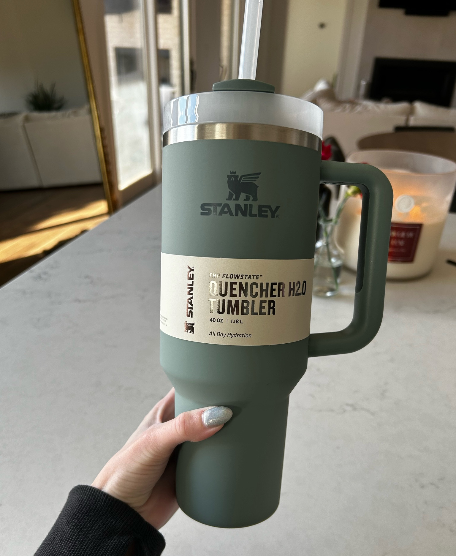 Just couldn’t help myself and ordered another Stanley 40oz soft matte in the color Shale 🤍