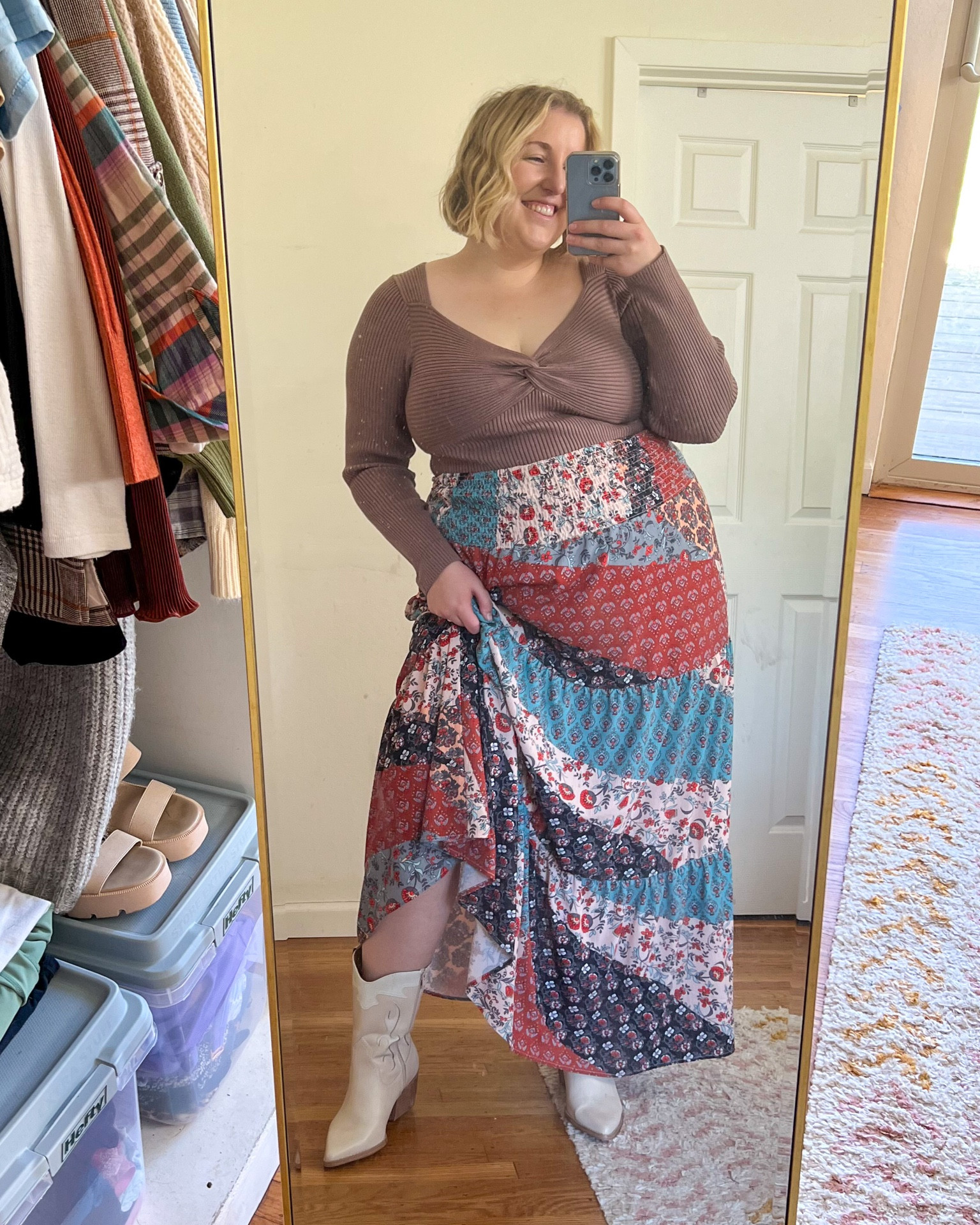 Fall outfit inspo! Love a maxi skirt for the fall! Wearing XXL in the skirt and XL in the top. ✨ 

#LTKsalealert #LTKSeasonal #LTKstyletip