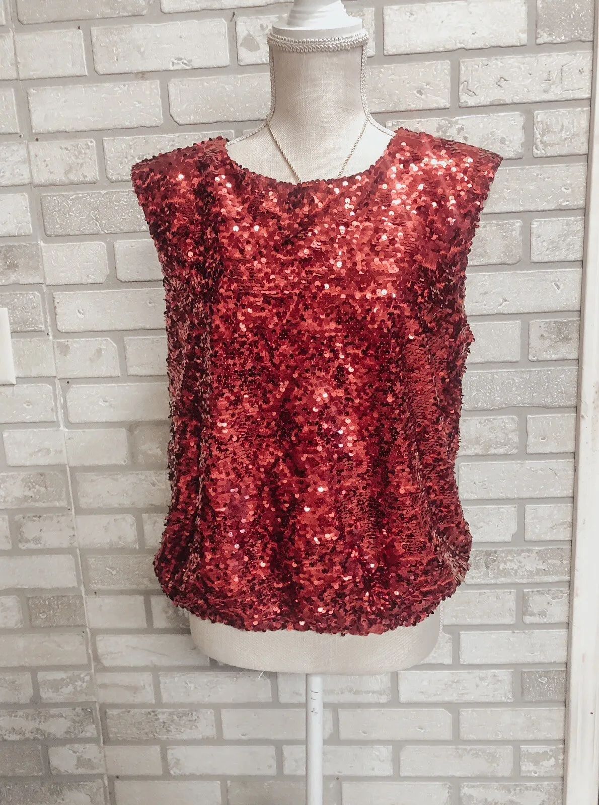 Marc New York Red Sequin Shimmer Sparkle Top M NWT  | eBay | eBay US