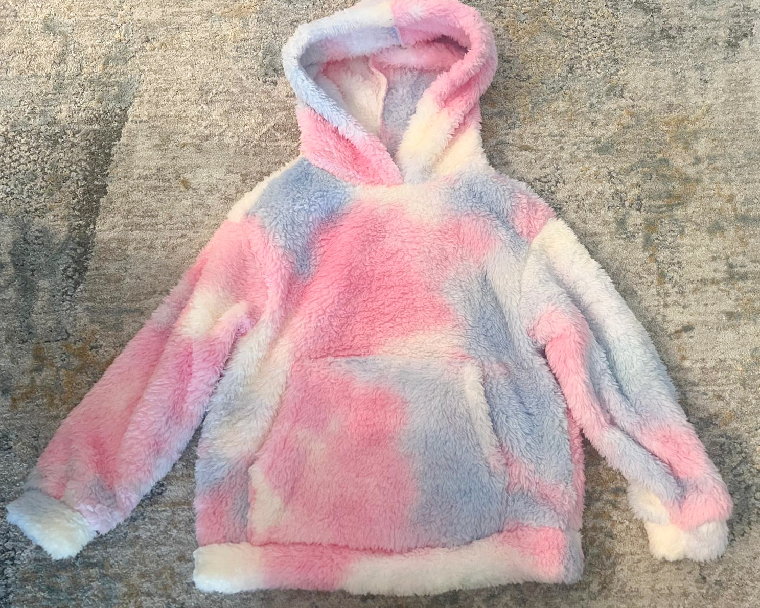 Your kiddo’s new favorite hoodie is here! 💕 This Sherpa Pullover Hoodie is ultra-soft, warm, and made for endless cuddles 🧸✨. Perfect for school days, outdoor fun, or lounging at home—it’s cozy comfort they’ll want to wear every day 🌈💫.

#CozyKidsClothes #SherpaStyle #AmazonKidsFashion #KidsHoodie #WarmAndCozy #FleeceOutfit #WinterReady #CuteKidsStyle #AmazonMomFinds #ToddlerFashion #ComfyAndCute #KidsWinterWardrobe #MomApproved #CozyOutfits #StylishAndSnug 

 