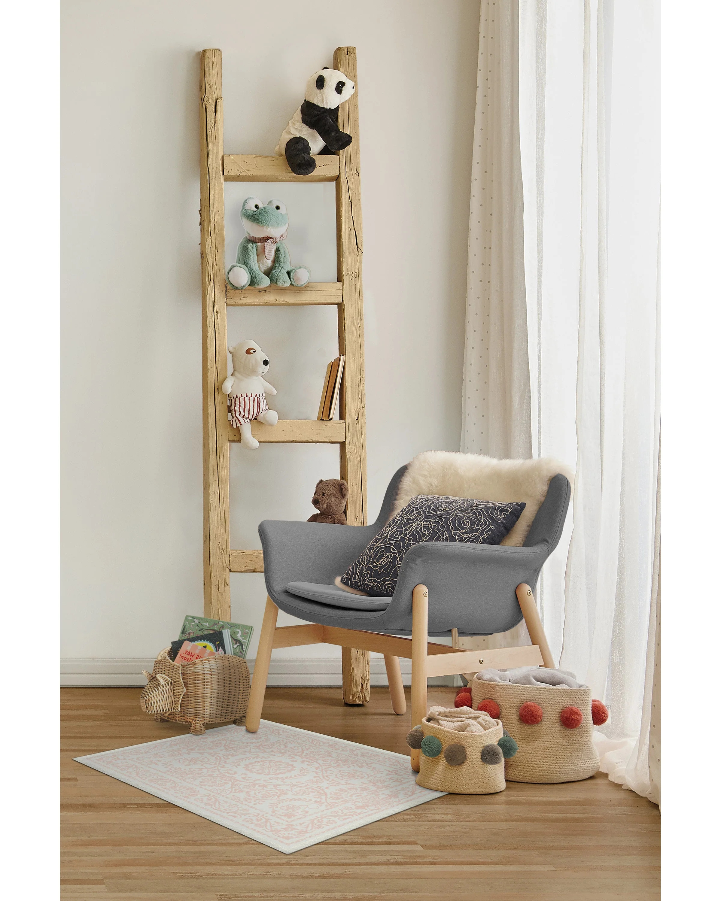 Delphina Powder Pink Tufted Rug | Ruggable