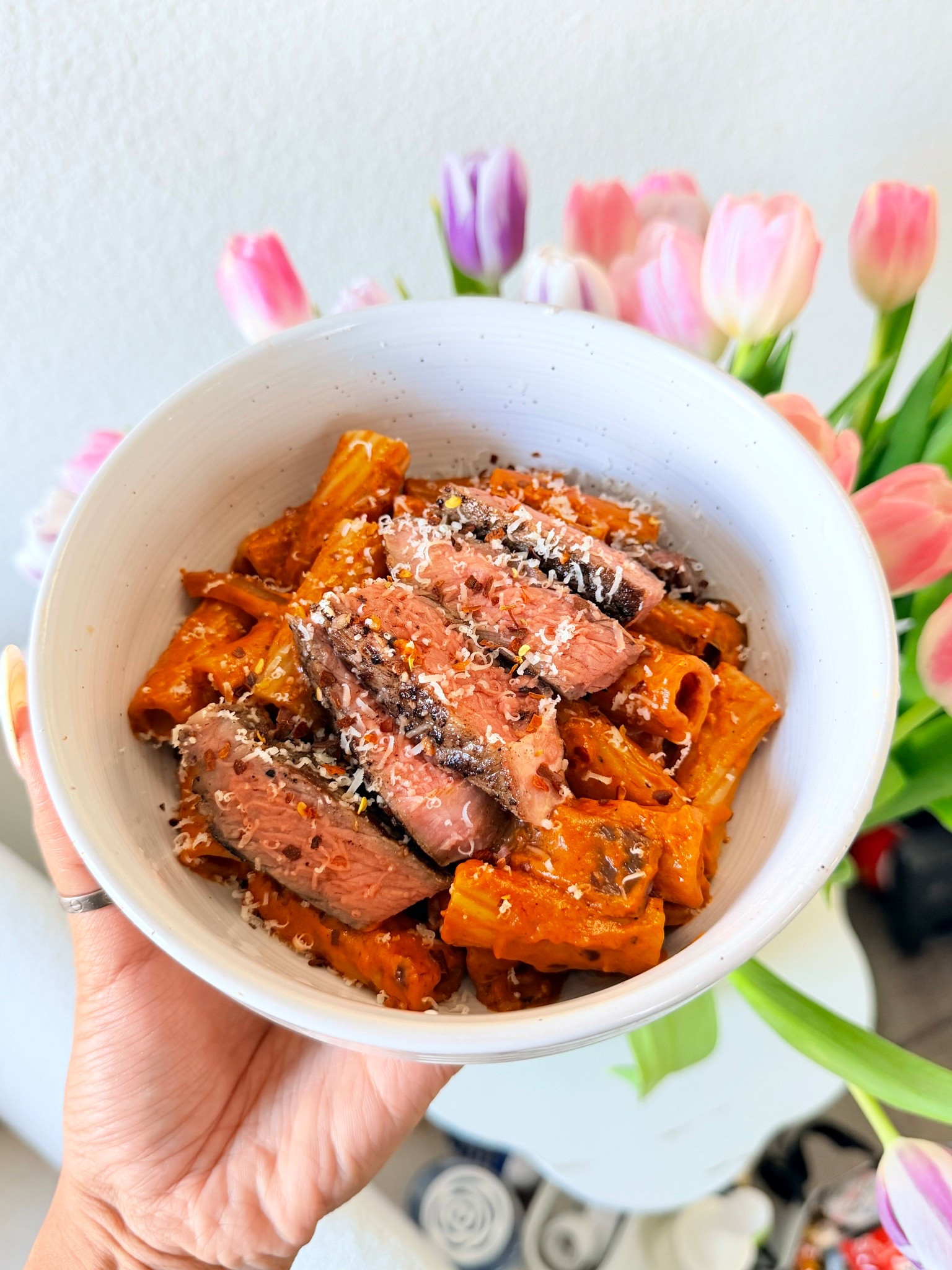 Spicy Vodka Pasta w/ Steak 
