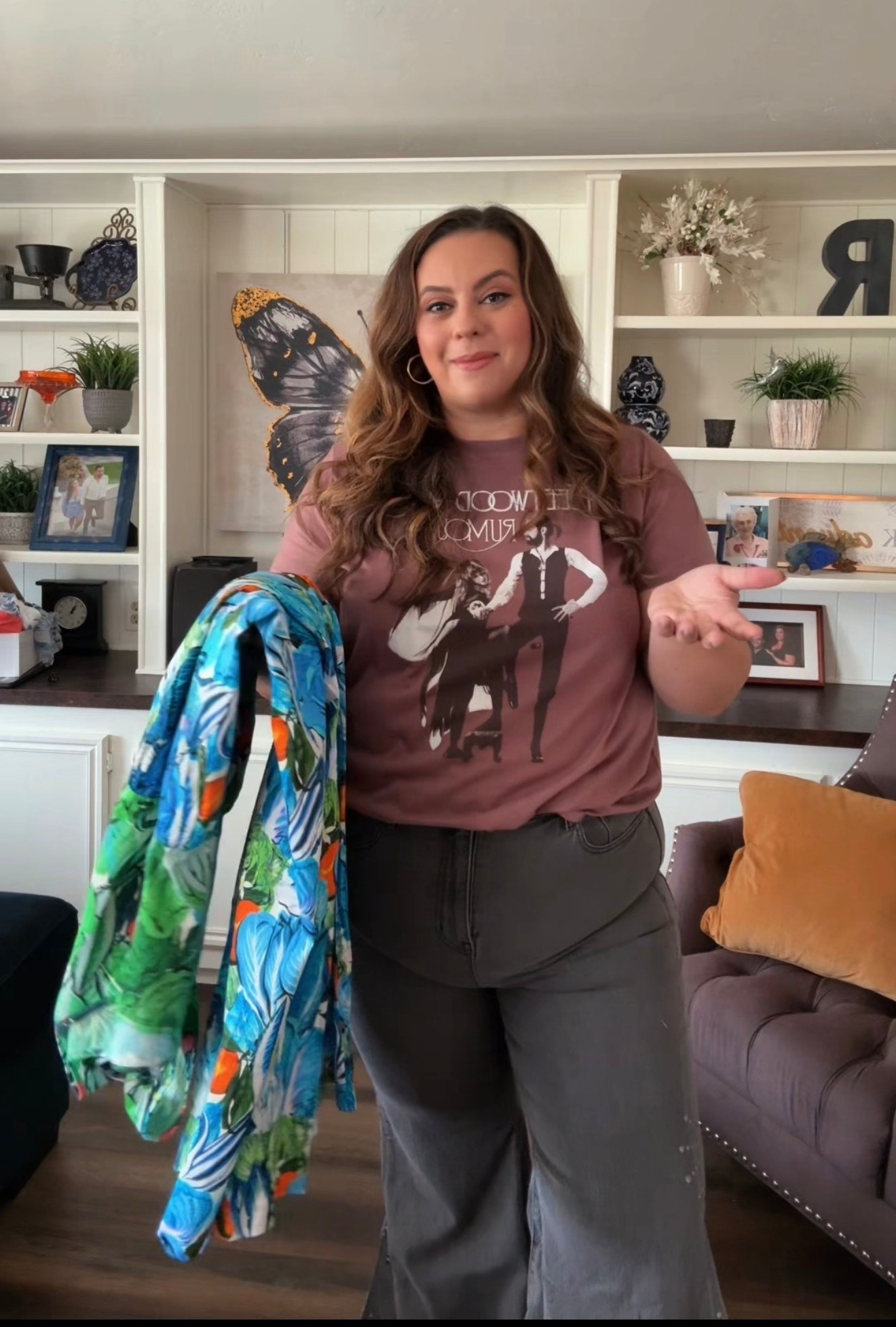 How cute is this plus size Fleetwood Mac graphic tee? Paired with these studded boho super flares 

#LTKPlusSize #LTKSaleAlert