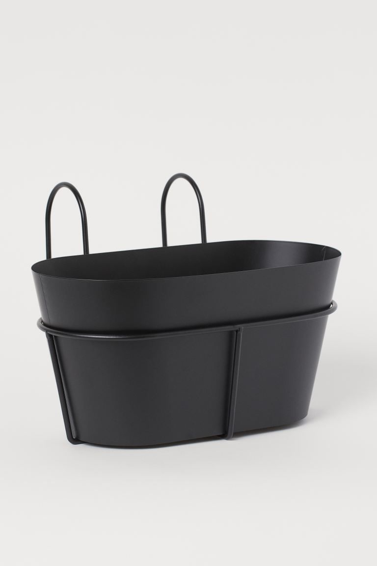 Small planter box in painted metal with hangers for attaching to a balcony rail or trellis. Three... | H&M (US + CA)