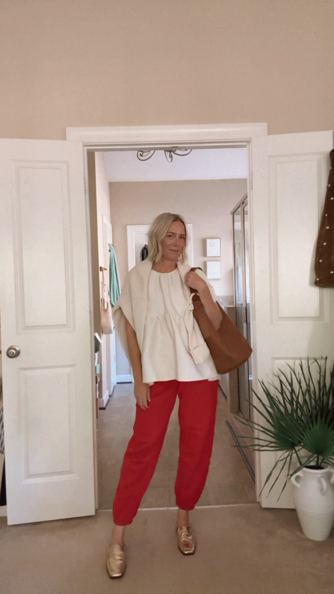 12 Days of Holiday Outfits: Day 3 ❤️✨🎁

#LTKHoliday #LTKFindsUnder100 #LTKSeasonal