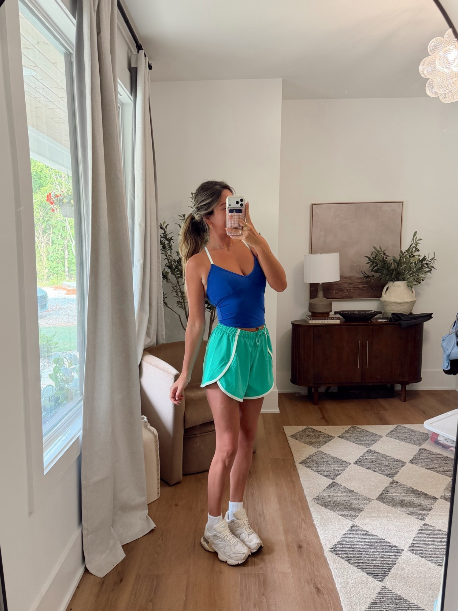 Wearing smalls in both ✨

#LTKootd