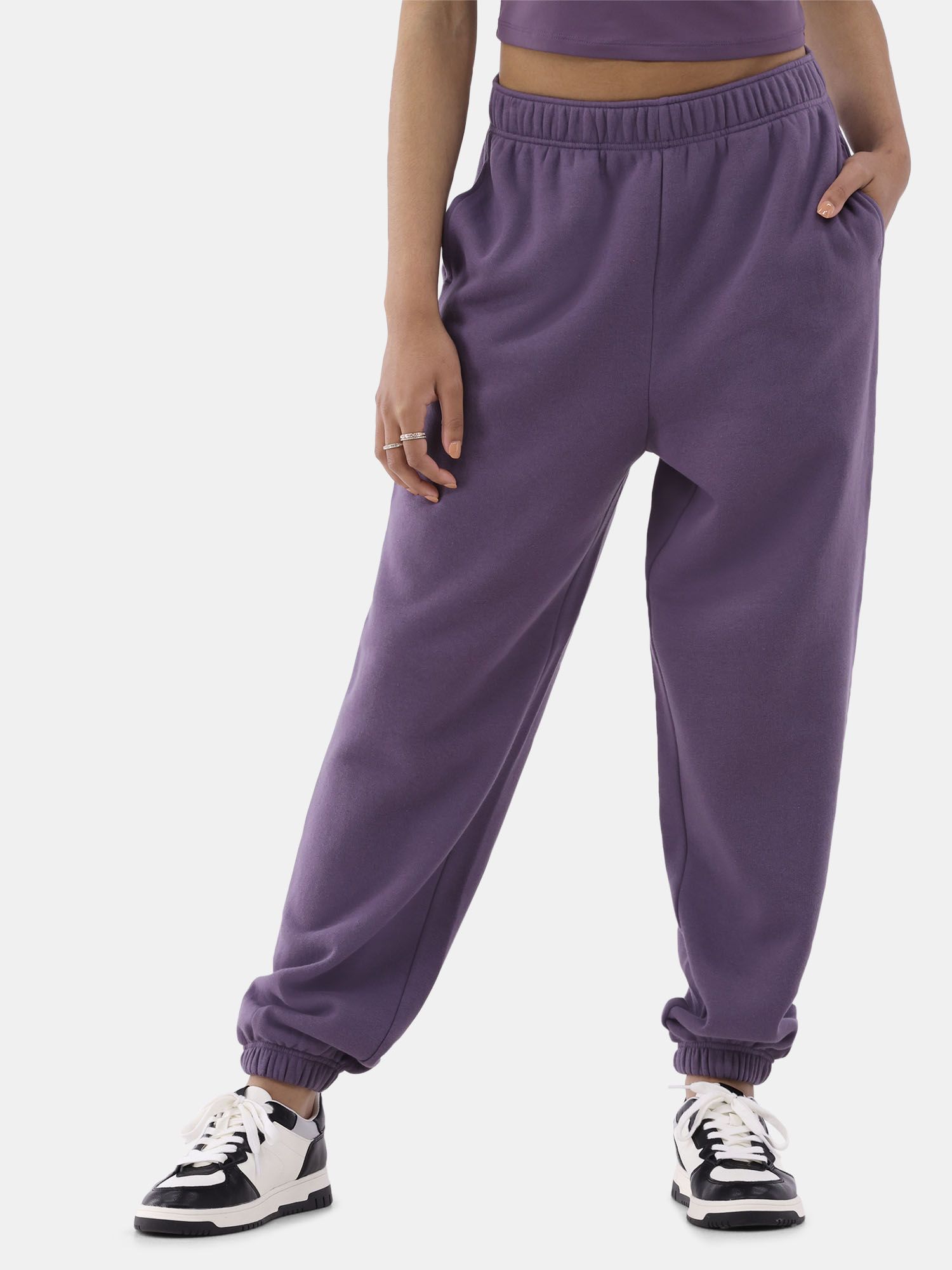 No Boundaries Jogger Sweatpants, Women's and Women's Plus | Walmart (US)