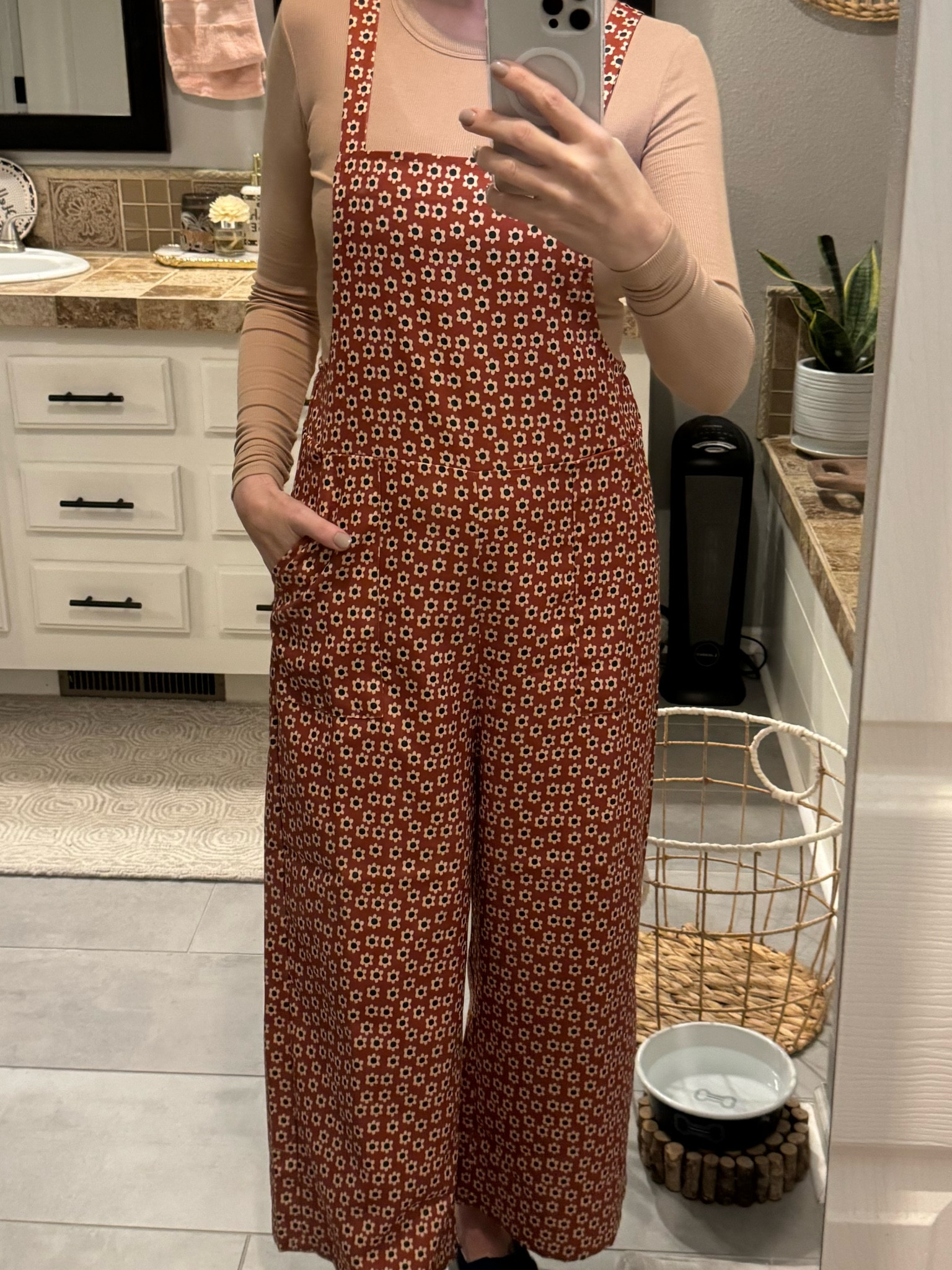 Be Fall Ready in this Daisy Romper!

Use code AUGUST20 for a discount!

#LTKSeasonal #LTKGiftGuide #LTKfindsunder100