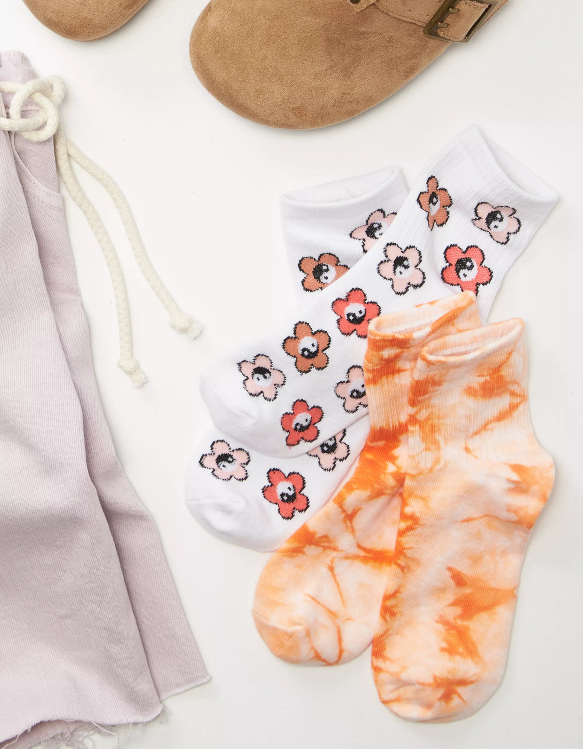 AE Tie-Dye Yin & Yang Boyfriend Socks 2-Pack | American Eagle Outfitters (US & CA)