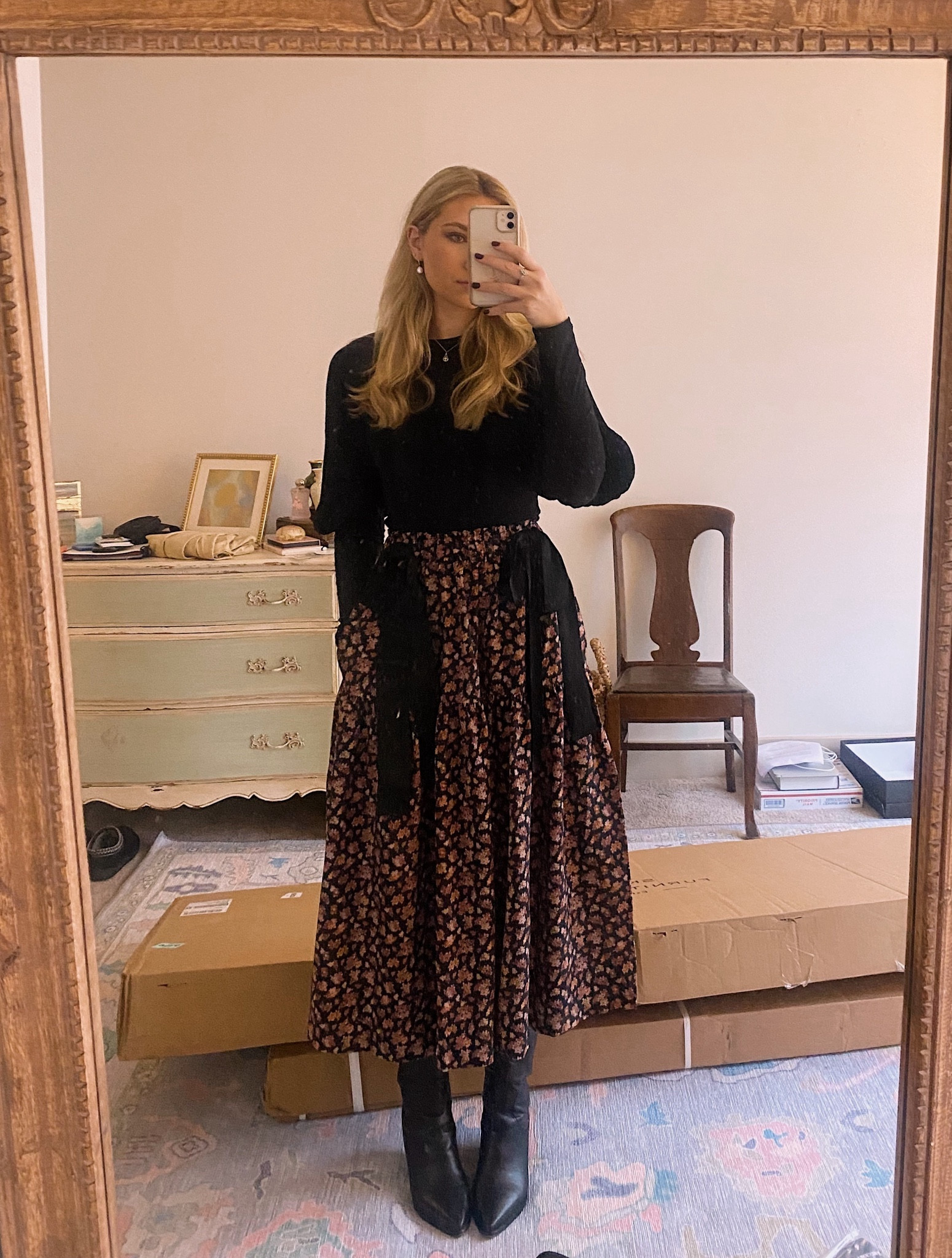 What I Wore! To church ⛪️

winter outfit // church outfit // midi skirt // WeWoreWhat // Zara

#LTKSeasonal #LTKworkwear #LTKfindsunder50