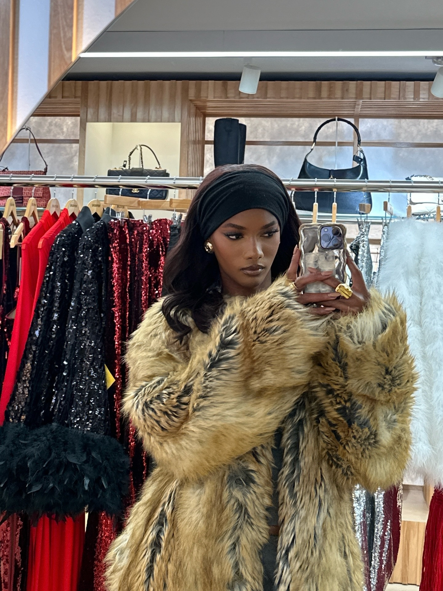 It’s Fur Season Again

#LTKSeasonal #LTKgrwm #LTKTravel