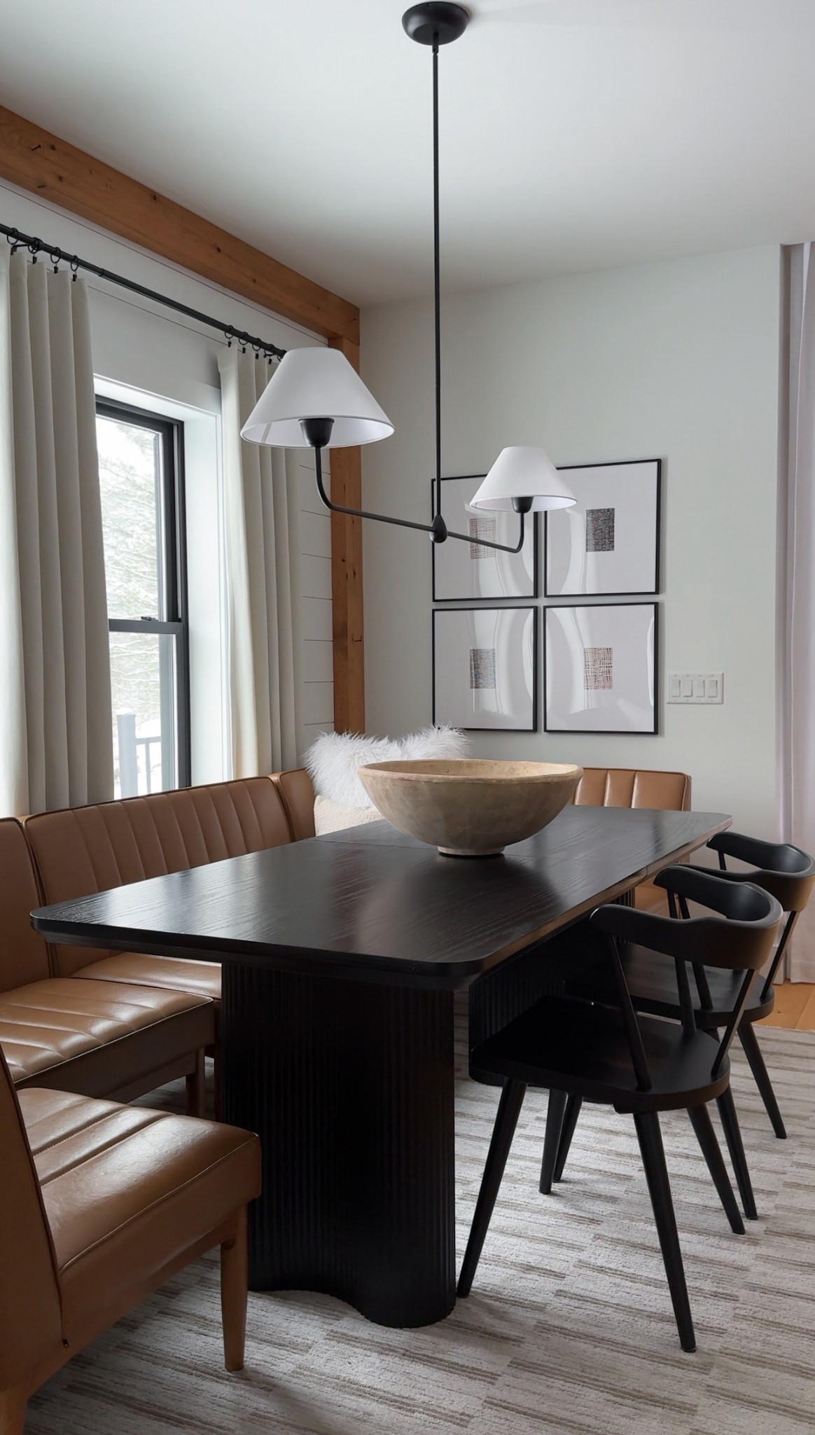 Dining nook | banquette seating

#diningnook
#diningroom


#LTKHome #LTKSeasonal #LTKSaleAlert